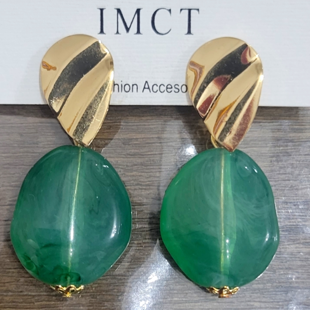 Green stone earings